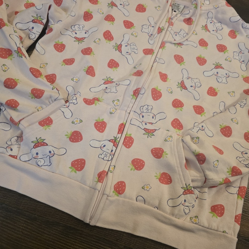 Sanrio Cinnamoroll Strawberry Hoodie S Pink Kawaii Cute‎ Y2K Coquette - Picture 2 of 10
